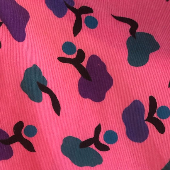 🍭 Twirling pink corduroy skirt - Picture 6 of 6